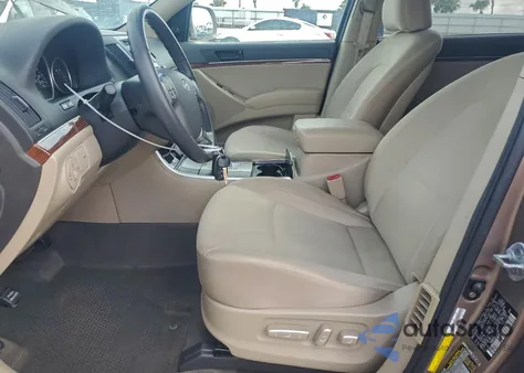 2011 Hyundai Veracruz Gls from USA, damaged, VIN KM8NU4CC4BU157271